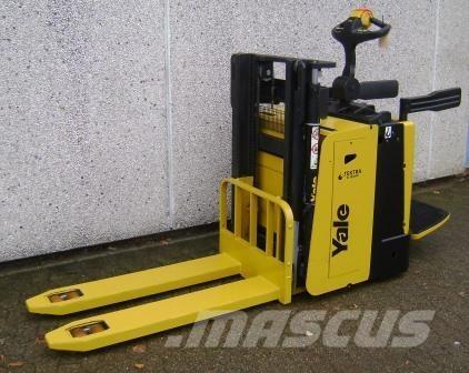 Yale MP20XD Самоходни товарачи