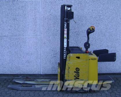 Yale MS12X Самоходни товарачи