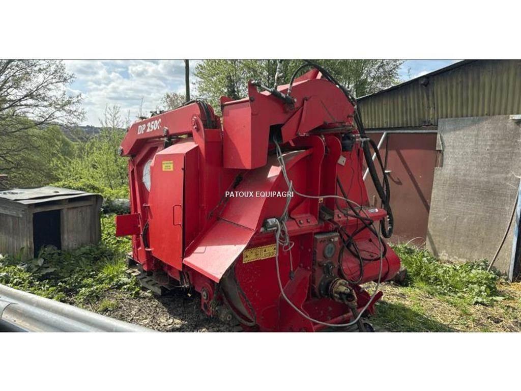  Agrisphère DP2500 Техника за разтоваране на силоз