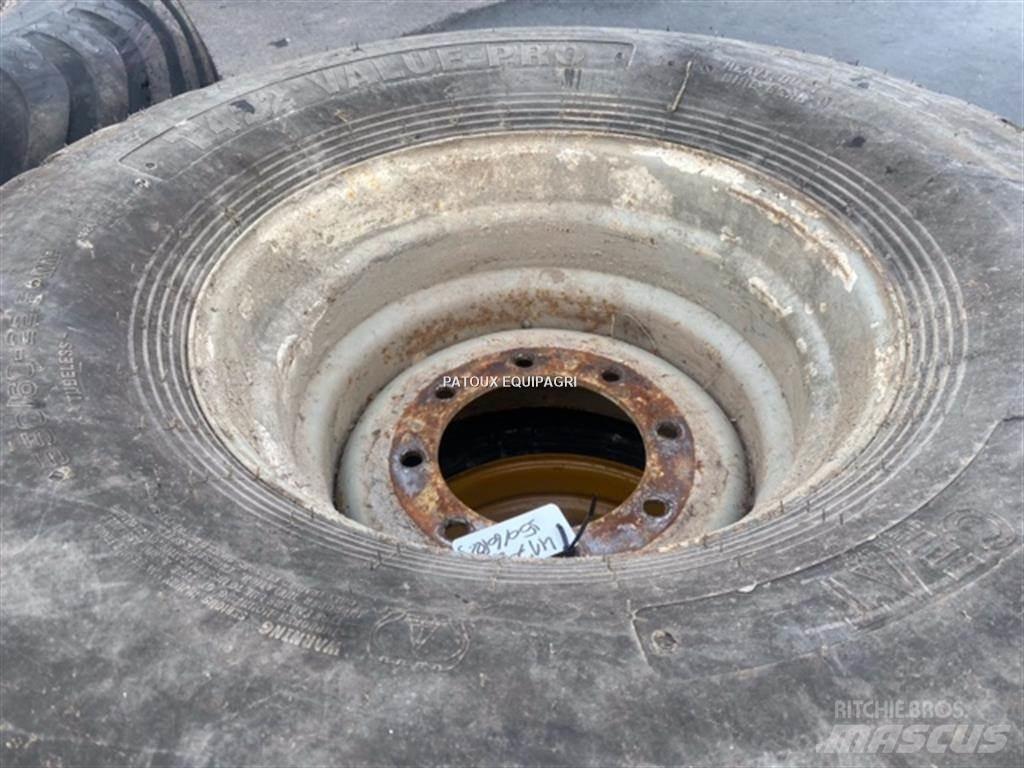 BKT 550/60R22,5 Колелета/Гуми