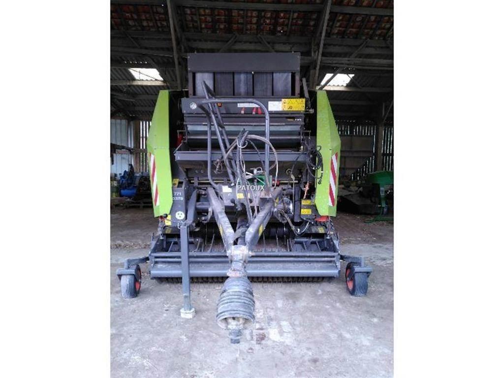 CLAAS VARIANT 370 Сламопреси за кръгли бали
