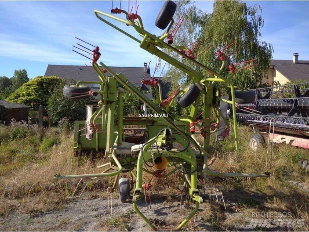 CLAAS VOLTO 770 Гребла и сенообръщачки