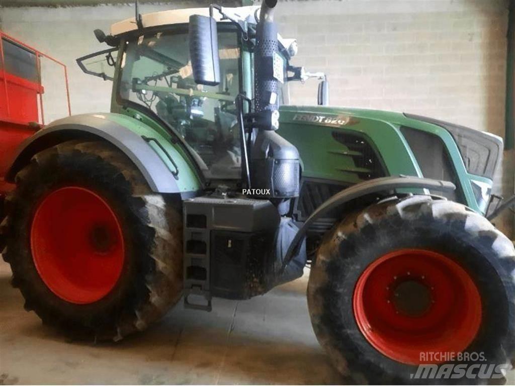 Fendt 826 VARIO Трактори