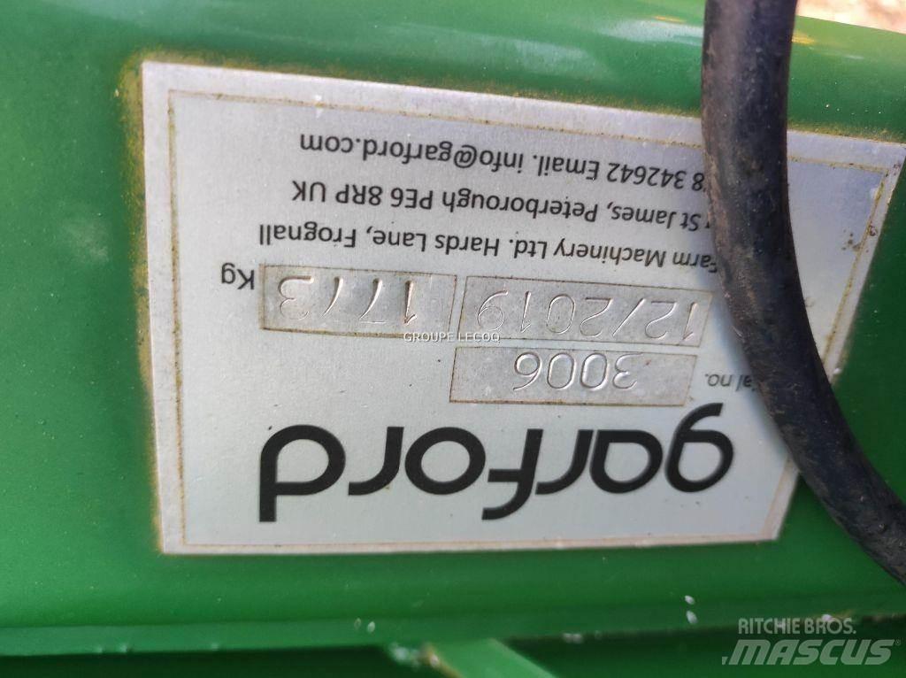 Garford ROBOCROP Култиватори за редови култури
