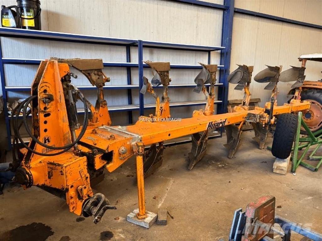 Huard C0410 Стандартни плугове