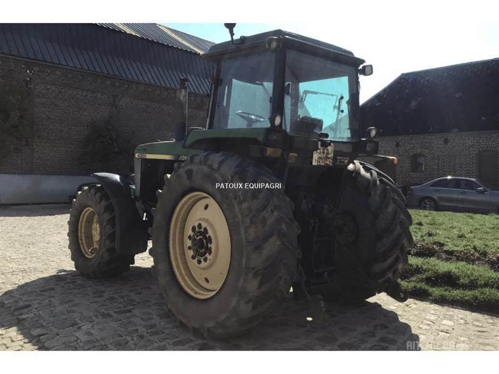 John Deere 4055 Трактори