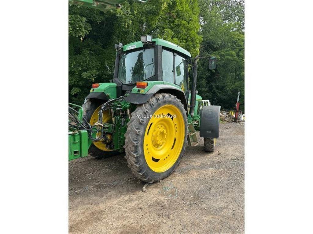 John Deere 6910 Трактори