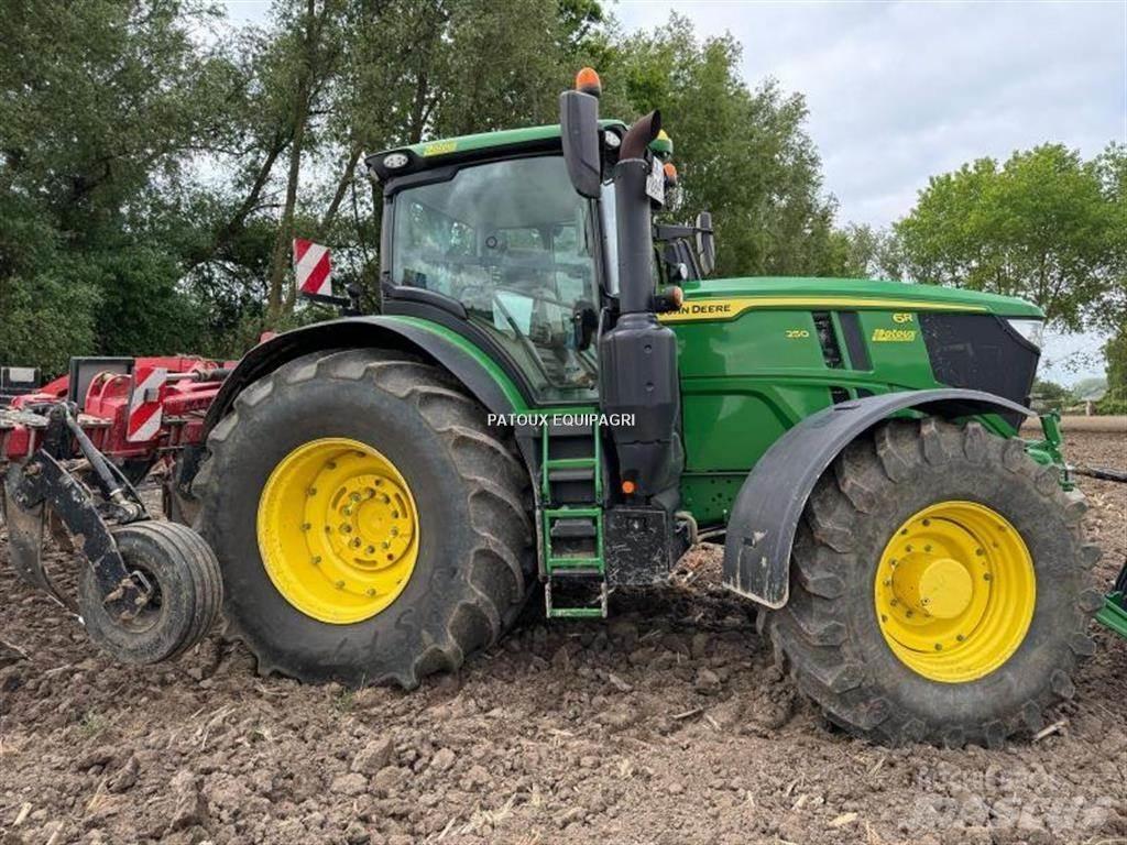 John Deere 6R250 Трактори