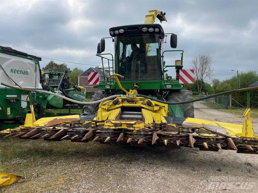 John Deere 7450 Фуражни комбайни