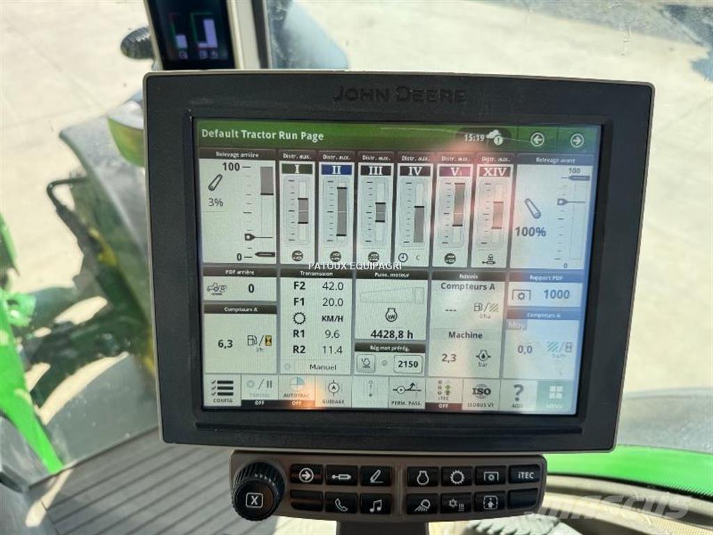 John Deere 8370R Трактори