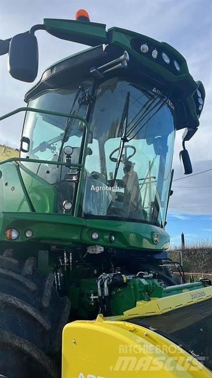 John Deere 8400 Фуражни комбайни
