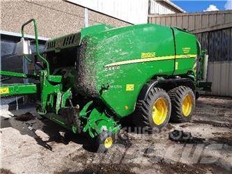 John Deere C441R Машини за опаковане