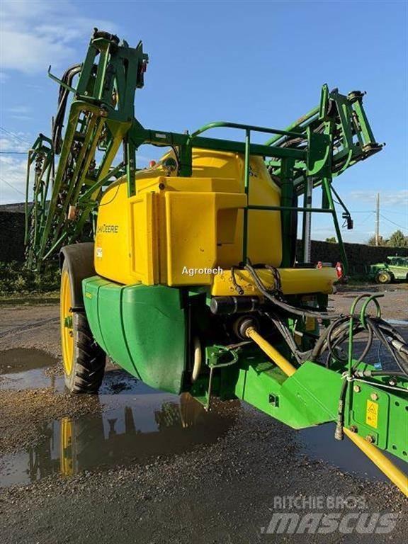 John Deere M740 Прикачни пръскачки
