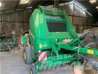 John Deere V461M Сламопреси за кръгли бали
