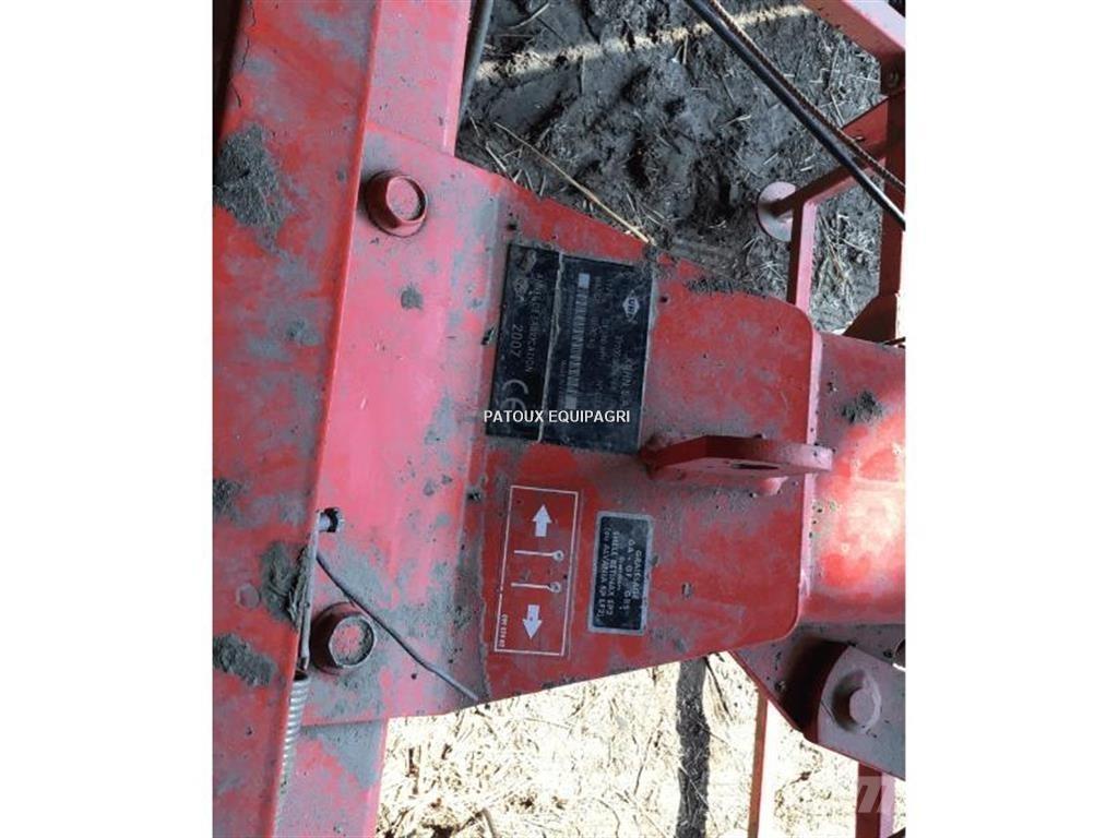 Kuhn GF5801 Гребла и сенообръщачки