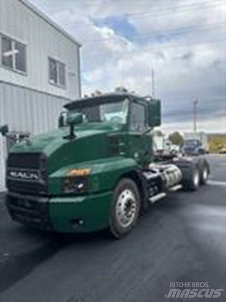Mack AN64T Влекачи