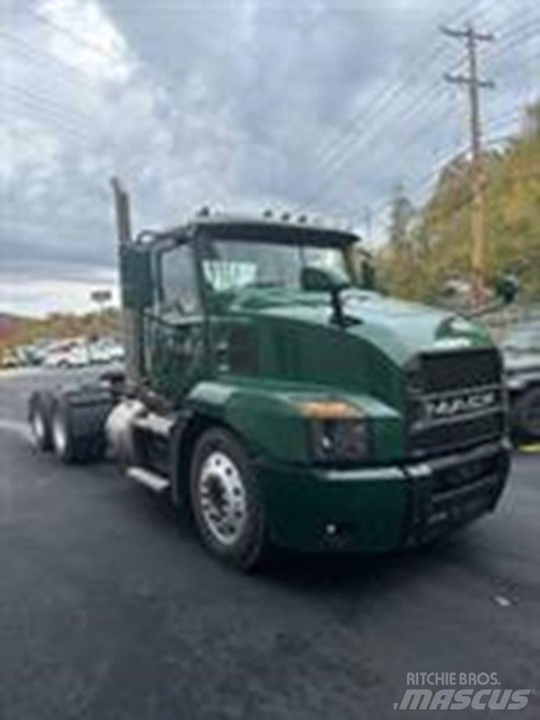 Mack AN64T Влекачи