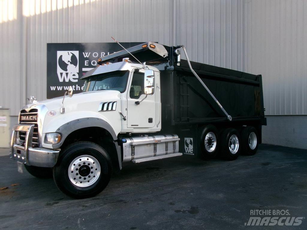 Mack GR64F Самосвал