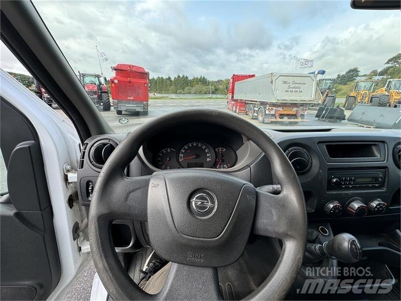 Opel Movano Бордови