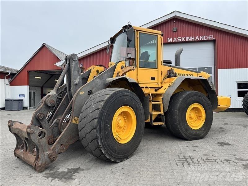 Volvo L 110 E Колесни товарачи