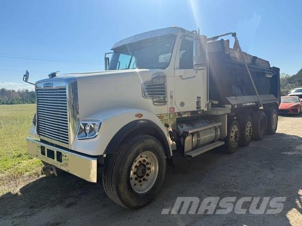 Freightliner 122SD Самосвал