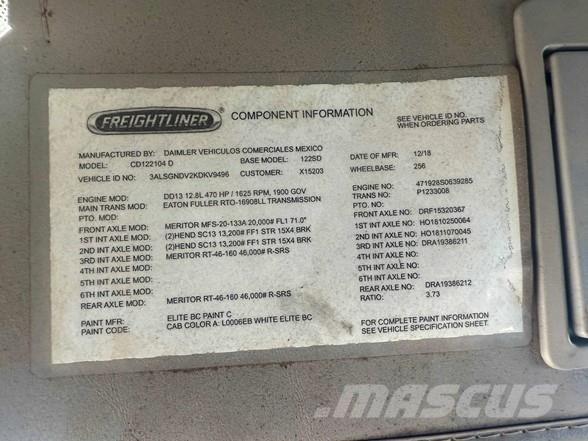 Freightliner 122SD Самосвал