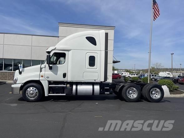 Freightliner CASCADIA 116 Влекачи