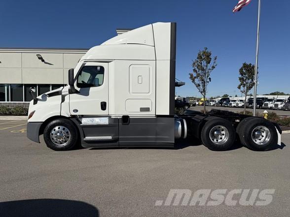 Freightliner CASCADIA 116 Влекачи