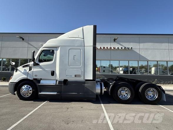 Freightliner CASCADIA 116 Влекачи