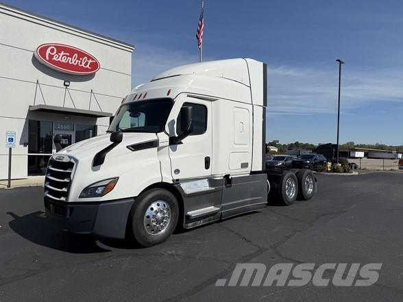 Freightliner CASCADIA 116 Влекачи