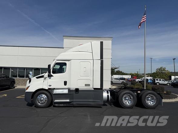 Freightliner CASCADIA 116 Влекачи