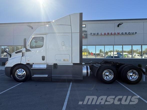Freightliner CASCADIA 116 Влекачи