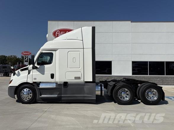 Freightliner CASCADIA 116 Влекачи