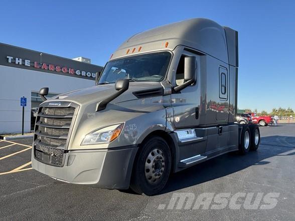 Freightliner CASCADIA 126 Влекачи