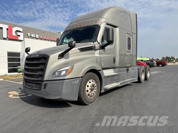 Freightliner CASCADIA 126 Влекачи