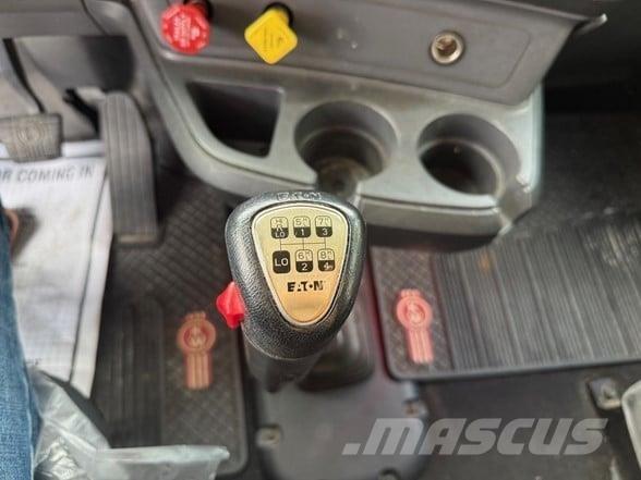 Kenworth T680 Влекачи
