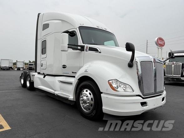 Kenworth T680 Влекачи