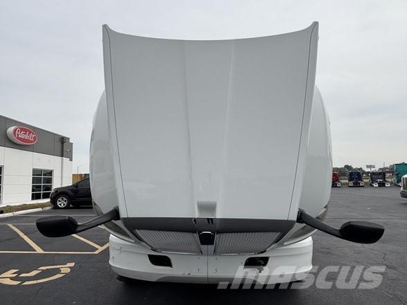 Kenworth T680 Влекачи