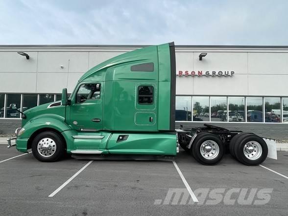Kenworth T680 Влекачи