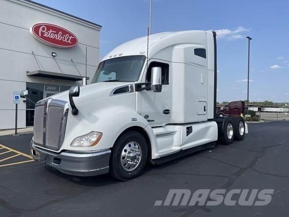 Kenworth T680 Влекачи