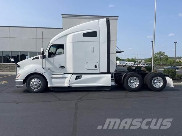 Kenworth T680 Влекачи