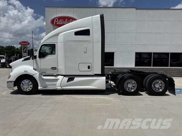 Kenworth T680 Влекачи