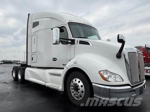 Kenworth T680 Влекачи