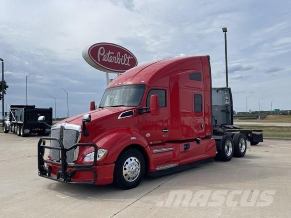 Kenworth T680 Влекачи