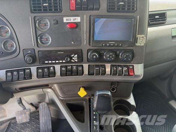 Kenworth T880 Самосвал