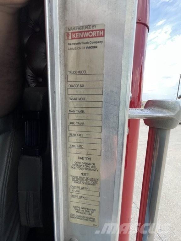 Kenworth W900B Влекачи