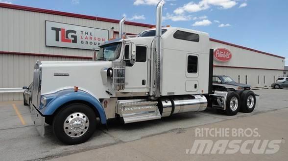 Kenworth W900L Влекачи