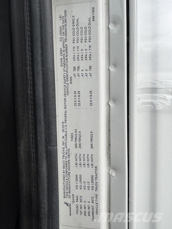 Mack ANTHEM 64T Влекачи