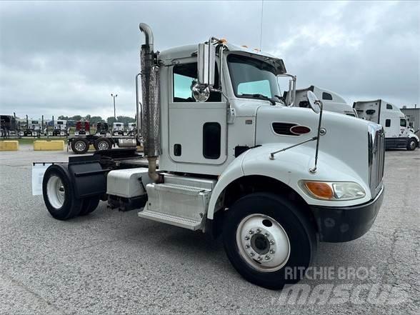 Peterbilt 337 Влекачи