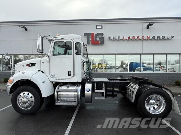 Peterbilt 337 Влекачи